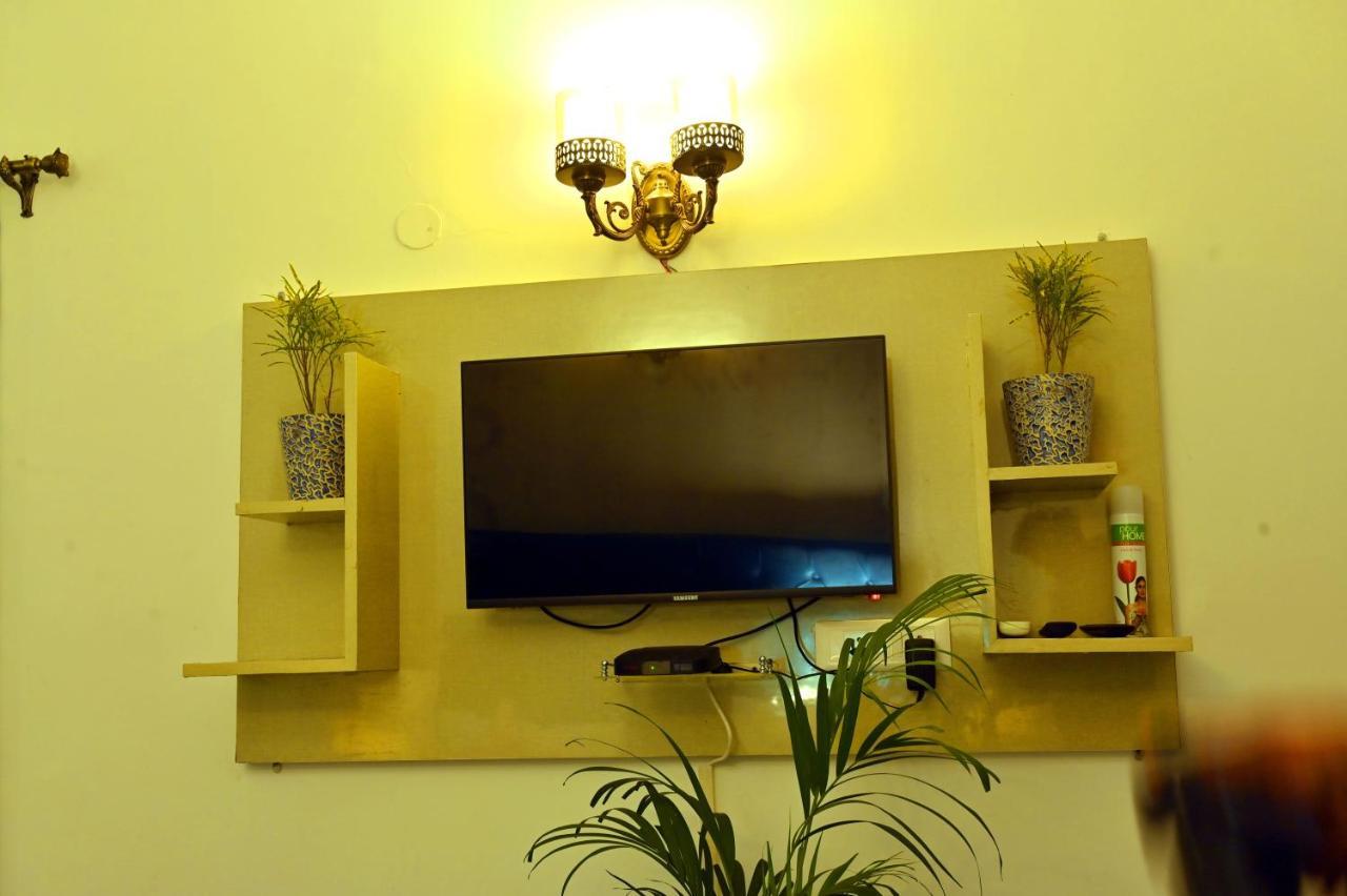 Jay Ally - Boutique Hotel Нью-Дели Экстерьер фото